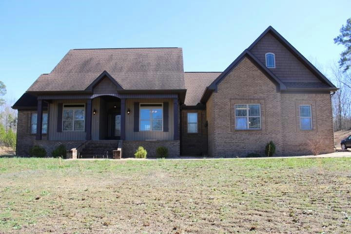 300 COUNTY ROAD 183, FLORENCE, AL 35633, photo 1 of 25