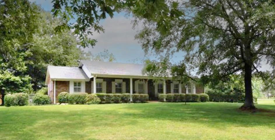 331 COUNTY ROAD 232, FLORENCE, AL 35633, photo 1 of 25