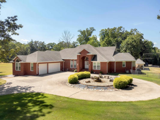 104 W MEADOW HILL DR, FLORENCE, AL 35633 - Image 1